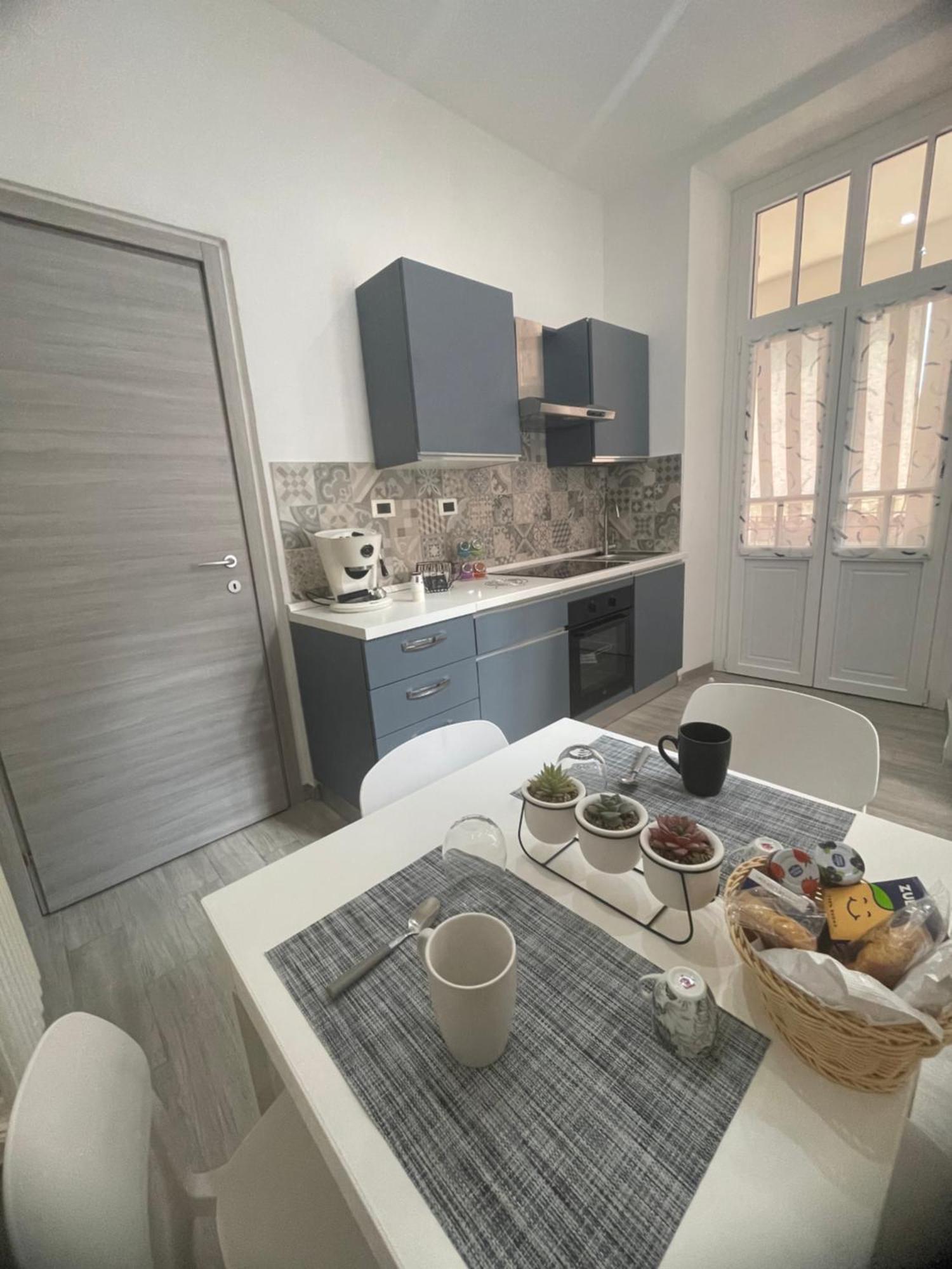 La Casa Nel Viale Daire Asti Dış mekan fotoğraf