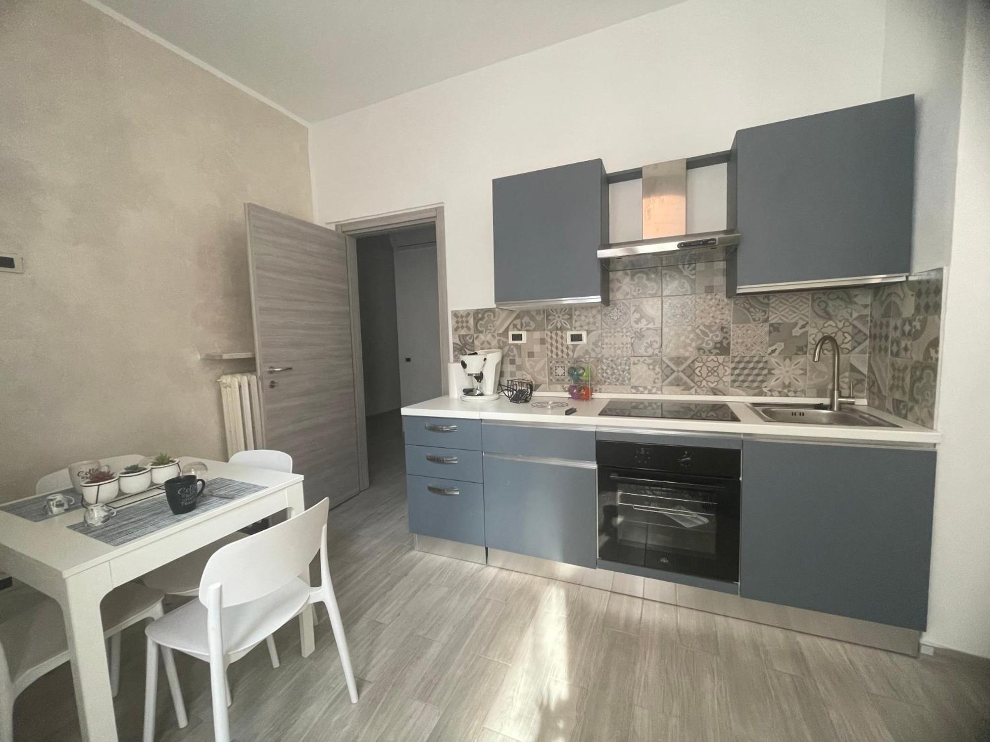 La Casa Nel Viale Daire Asti Dış mekan fotoğraf